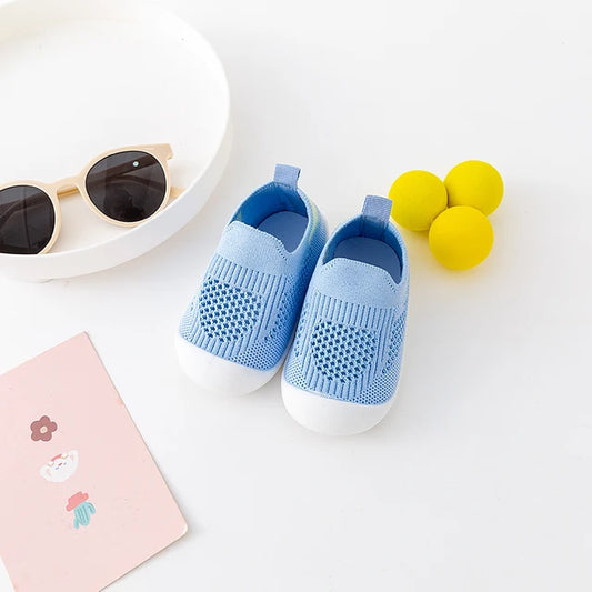 BEFAVOLT™ 4 Ufaklığın Özel Tasarımı 2. Stil Kaymaz Taban Fileli Bebek  Ayakkabıları